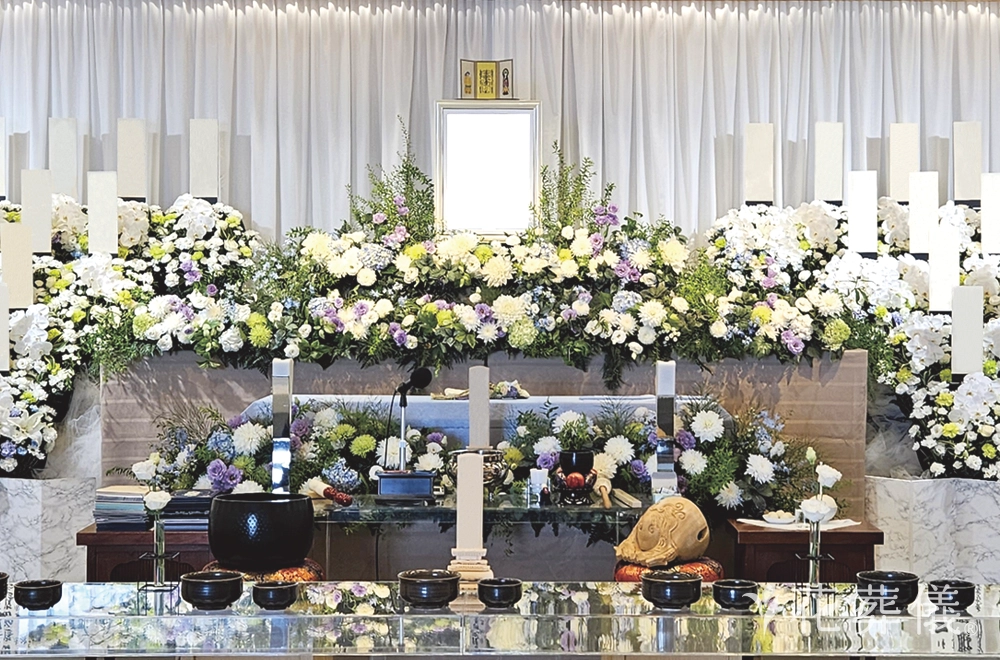功績の花祭壇