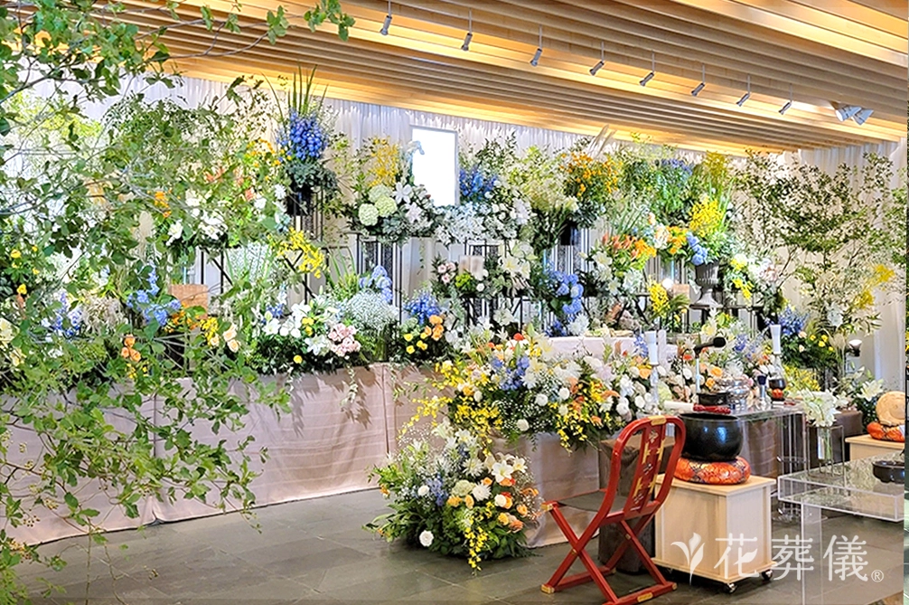 繫がりの花祭壇