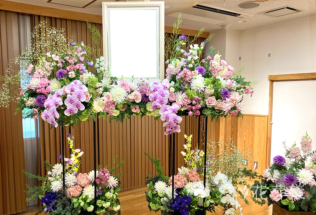 いつかの母の日の花祭壇