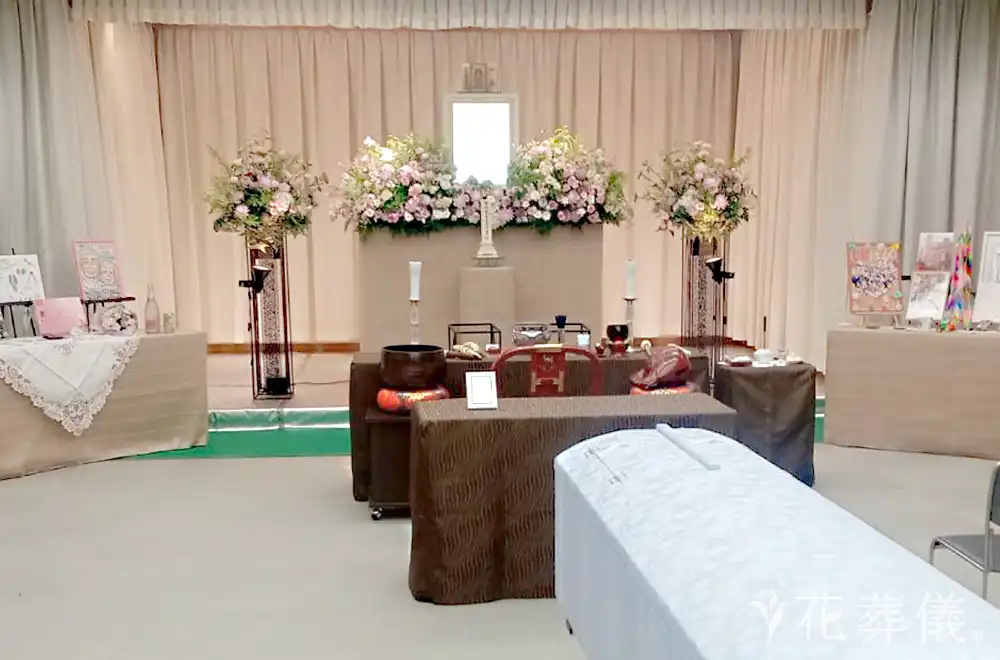 ダイヤモンド婚の花祭壇