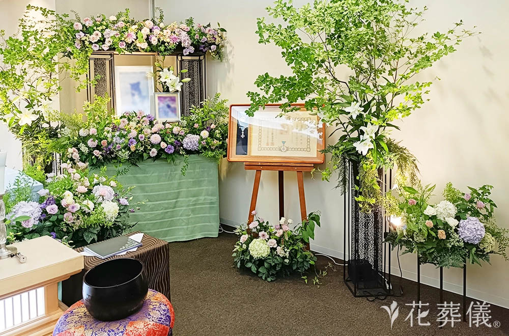 尊敬と称賛の花祭壇