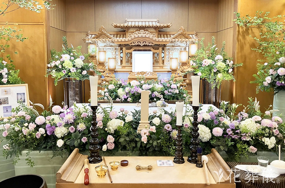 調和の花祭壇