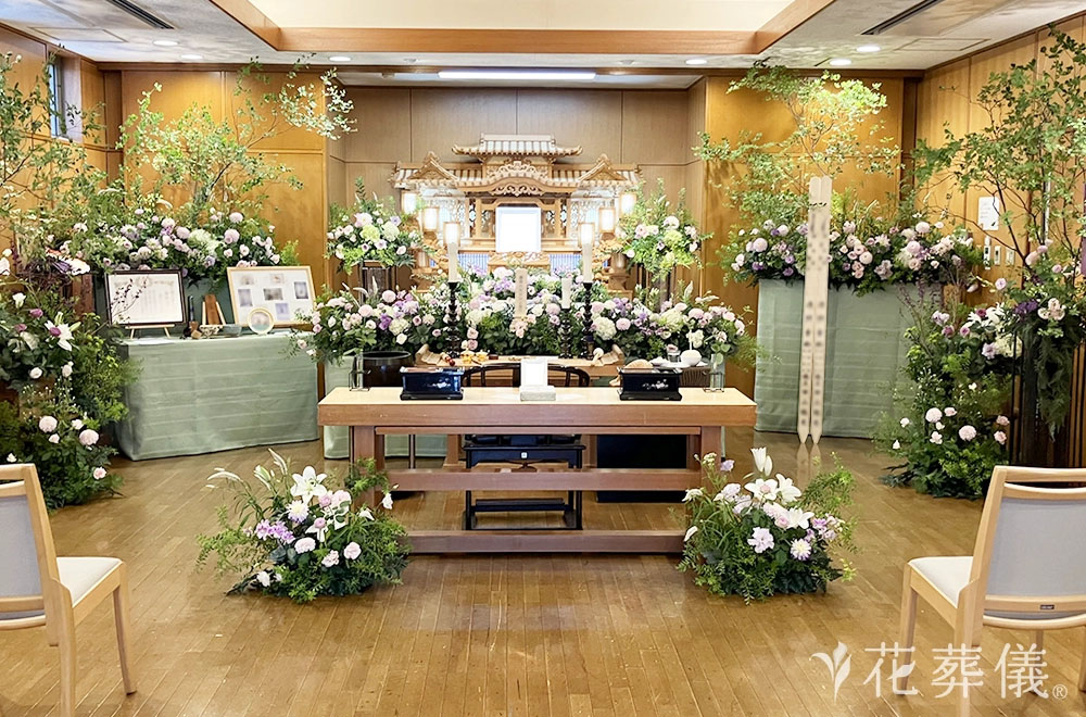 調和の花祭壇