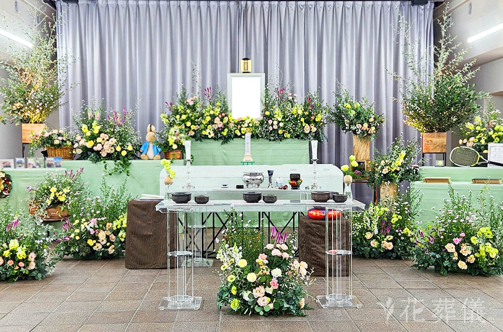 ピーターラビットの花祭壇