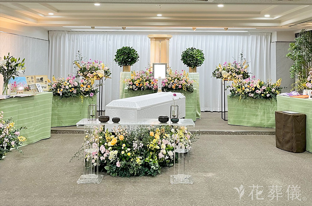見守っていてねの花祭壇