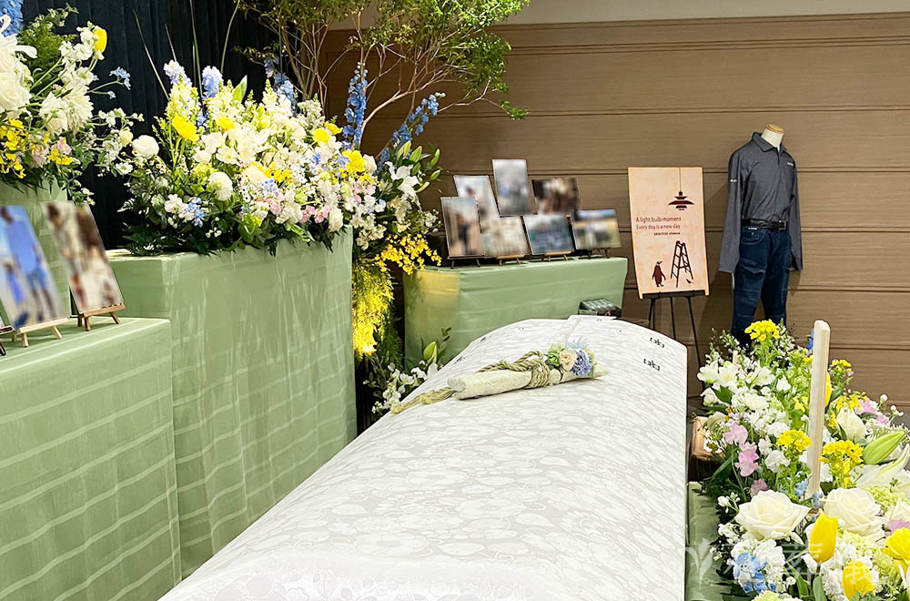 自然な男らしさの花祭壇