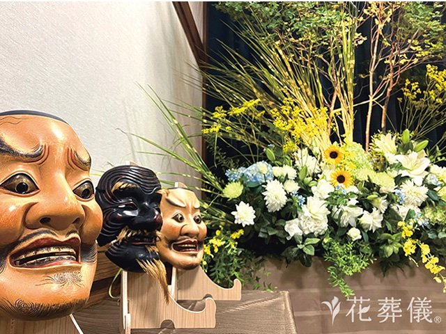 趣味で制作した能面を展示_02