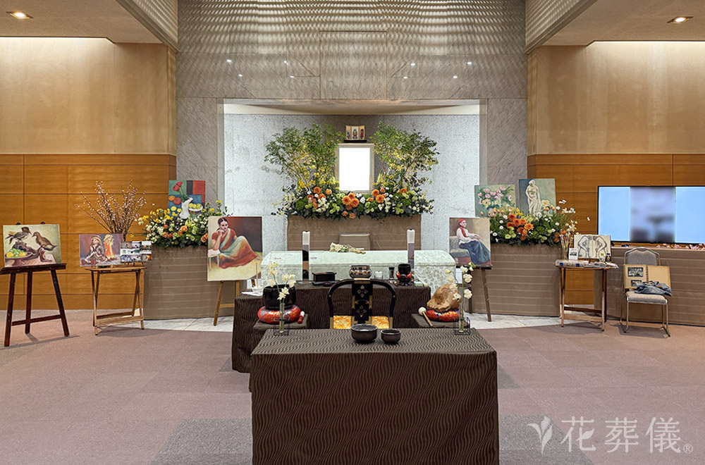 思い出の公園で個展をの花祭壇