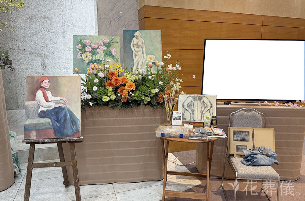 思い出の公園で個展をの花祭壇