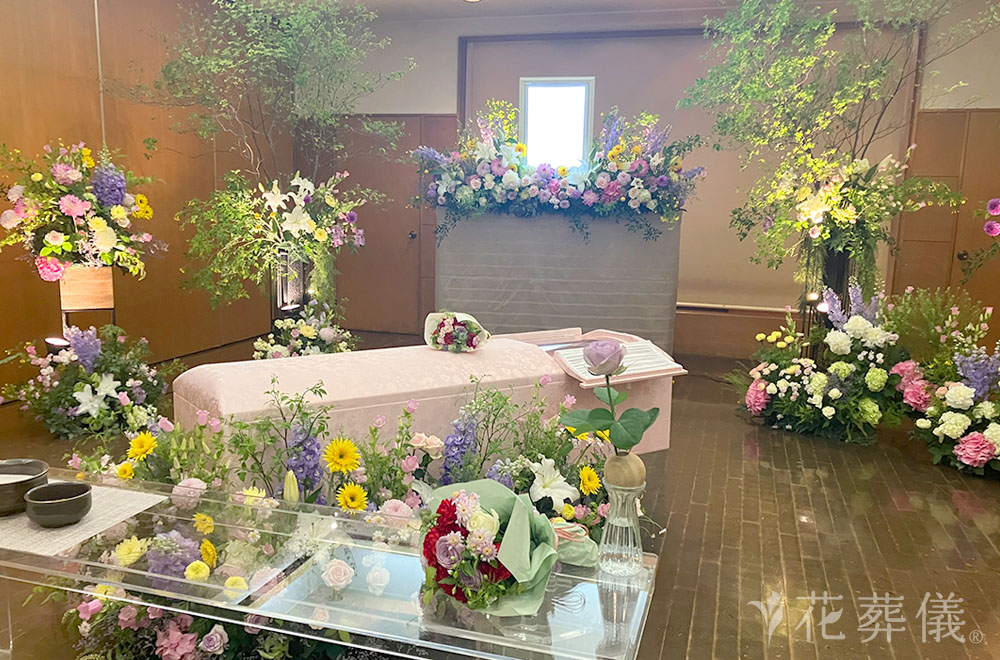 『母の日』の花祭壇