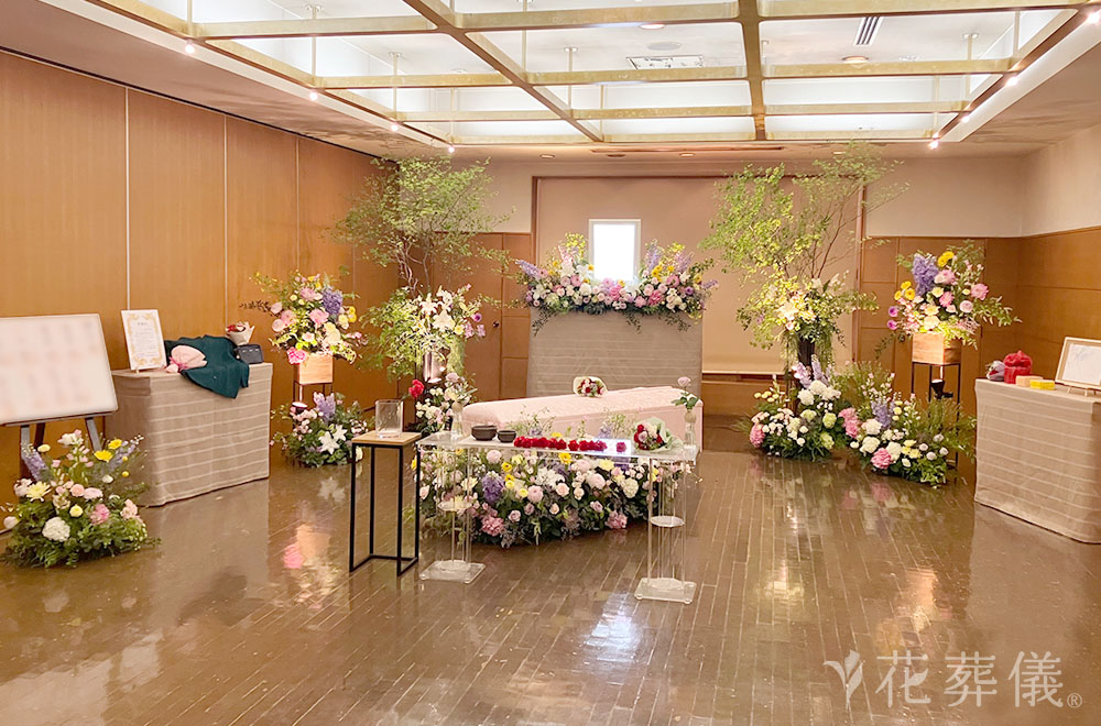 『母の日』の花祭壇