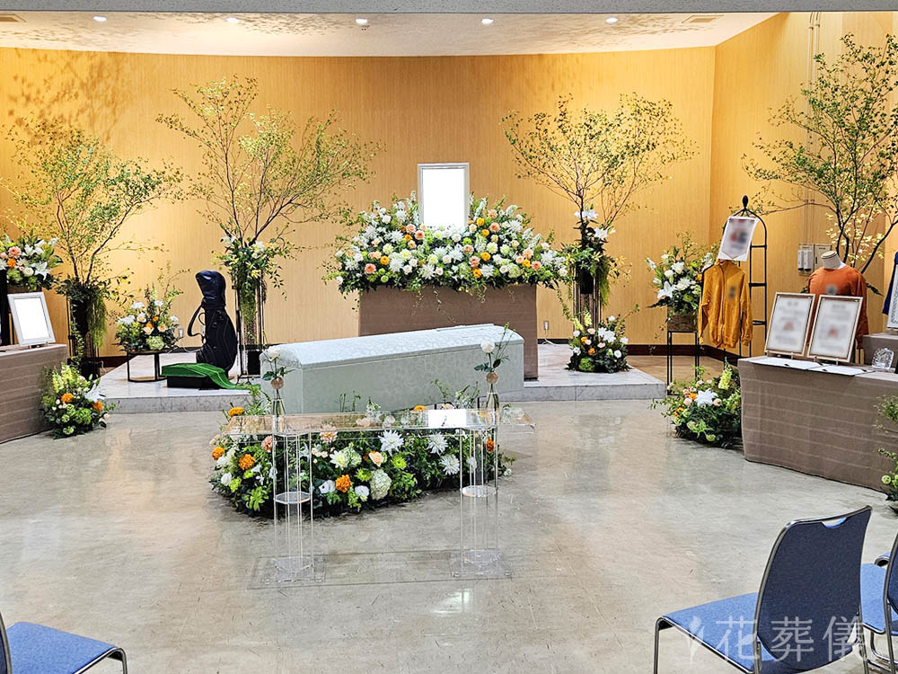 浦和斎場で葬儀を行ったお客様の祭壇写真01