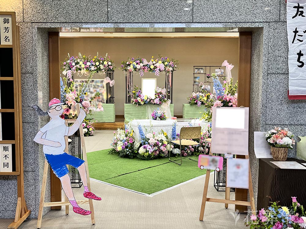 本覚寺斎場で葬儀を行ったお客様の祭壇写真02