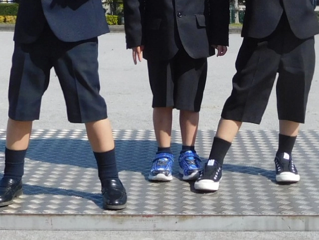 子どもの葬儀用服装をレンタルする方法
