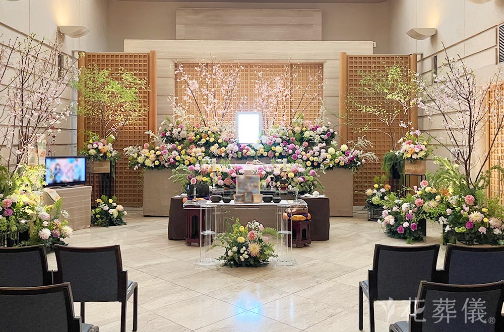 春爛漫の花祭壇