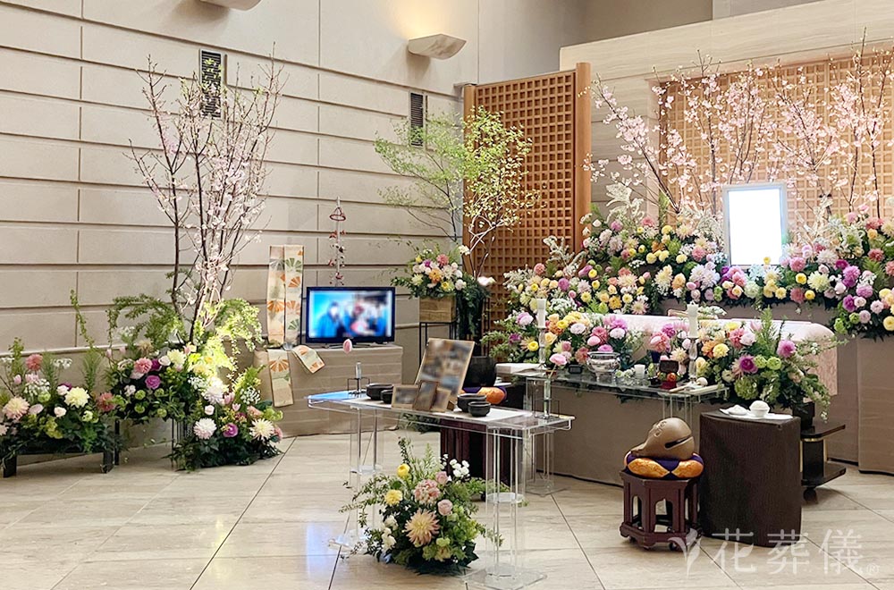 春爛漫の花祭壇