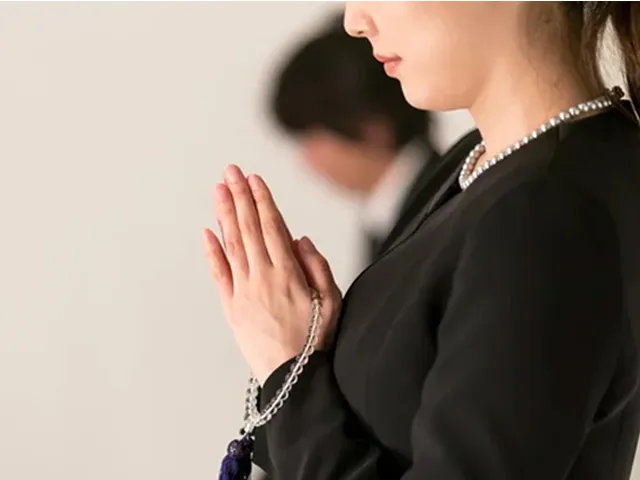 死亡から葬儀までの流れを押さえて納得のいくお見送りに備えよう