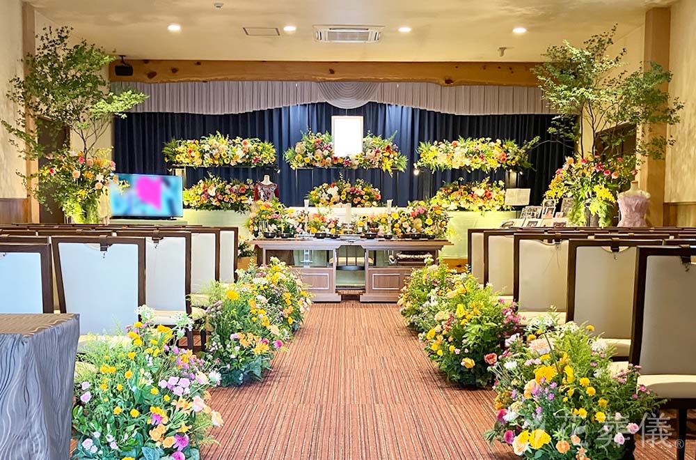 感謝の花道の花祭壇