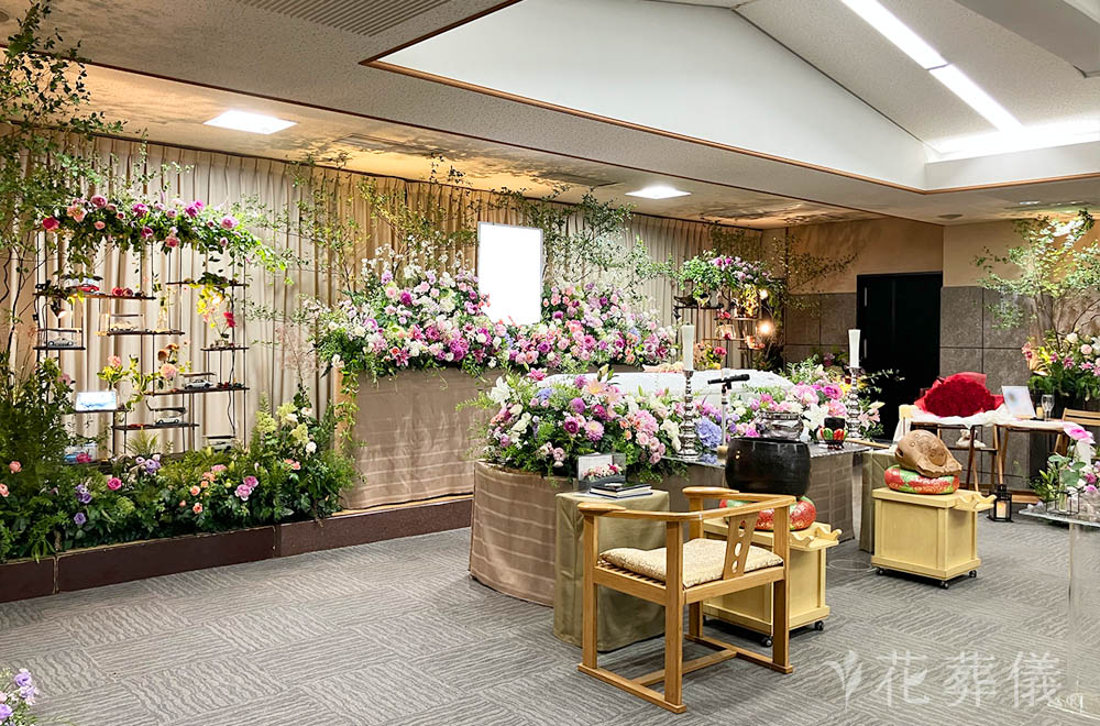 Welcome to our Weddingの花祭壇