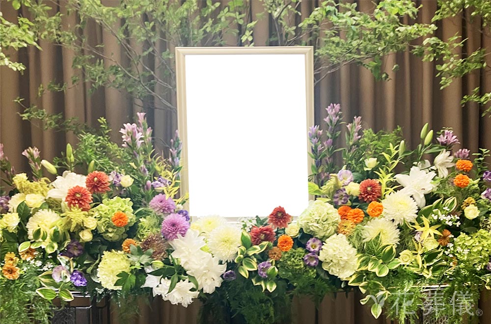愛しさと心強さをの花祭壇
