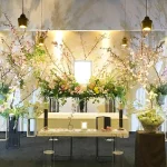桜を使った祭壇の魅力とは？使われる理由・注意点・実例も解説