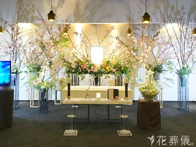 桜を使った祭壇の魅力とは？使われる理由・注意点・実例も解説