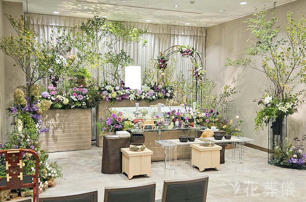 ヨーロピアンガーデンの花祭壇