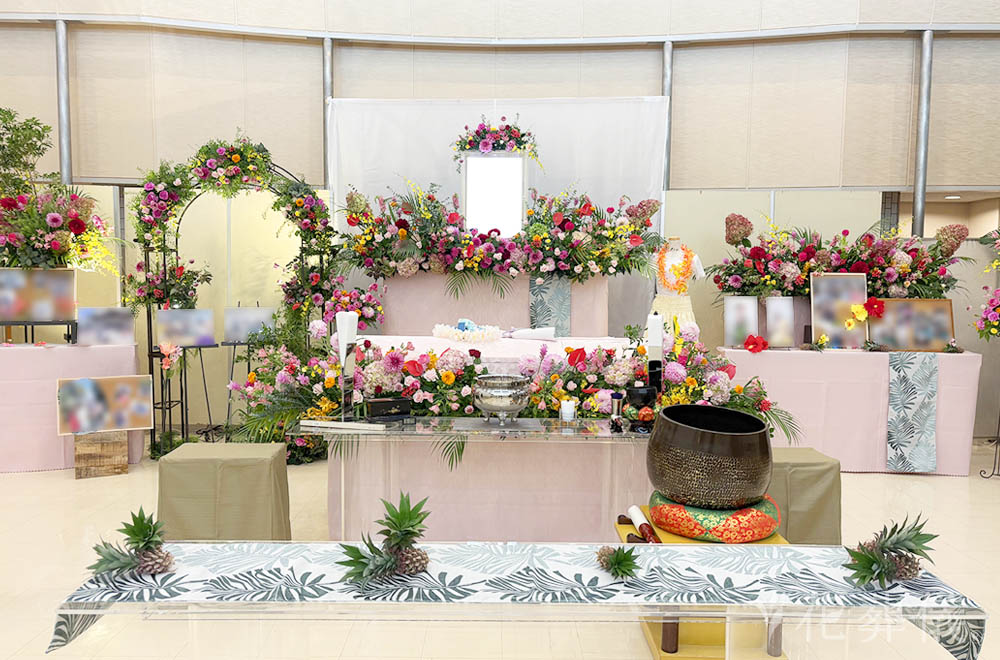 奇跡を信じての花祭壇