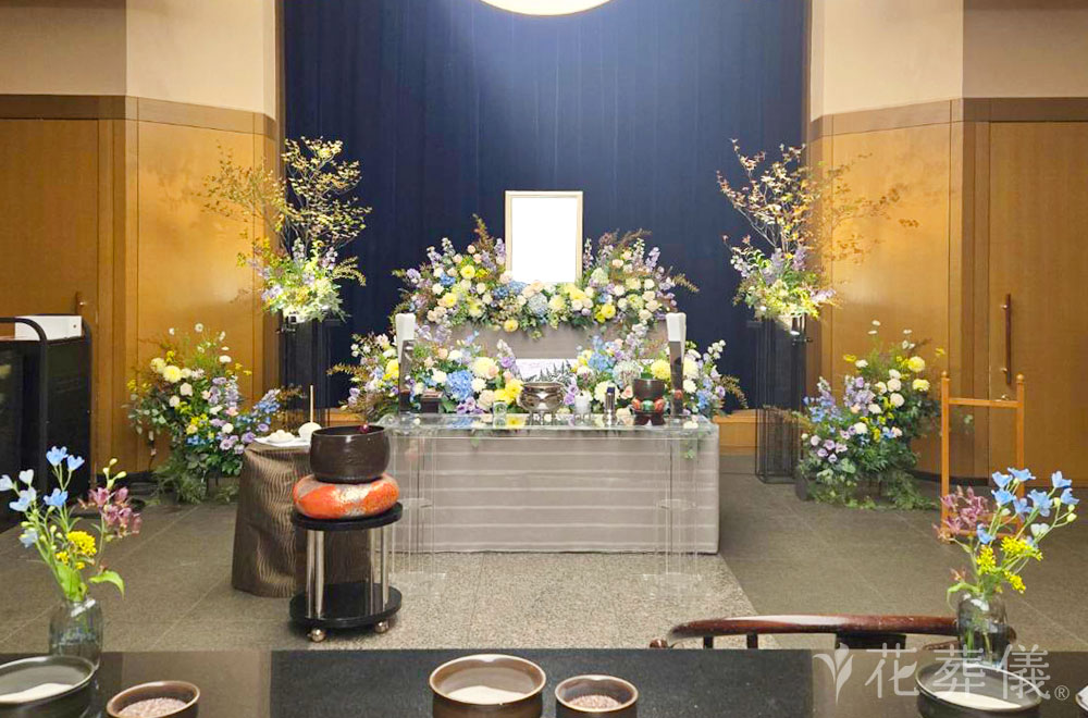 天馬行空の花祭壇