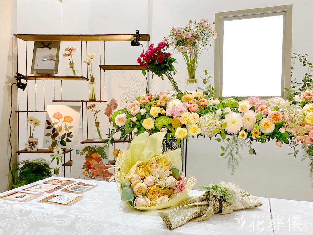 かわさき北部斎苑で葬儀を行ったお客様の祭壇写真03