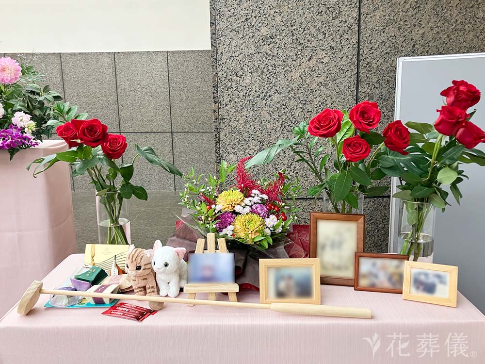 横浜市南部斎場で葬儀を行ったお客様の祭壇写真03