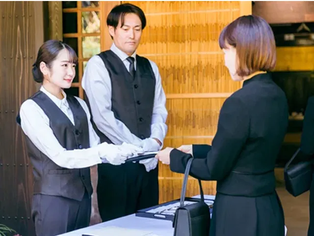 花葬儀プランナーに聞いた、葬祭プランナーに関するQ&A