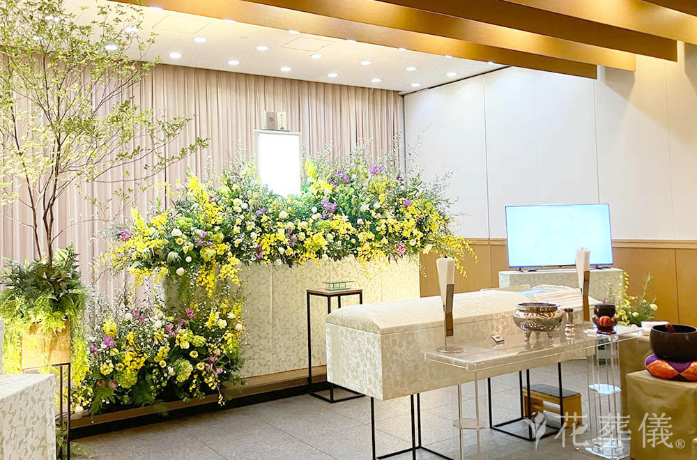 花に永久にの花祭壇