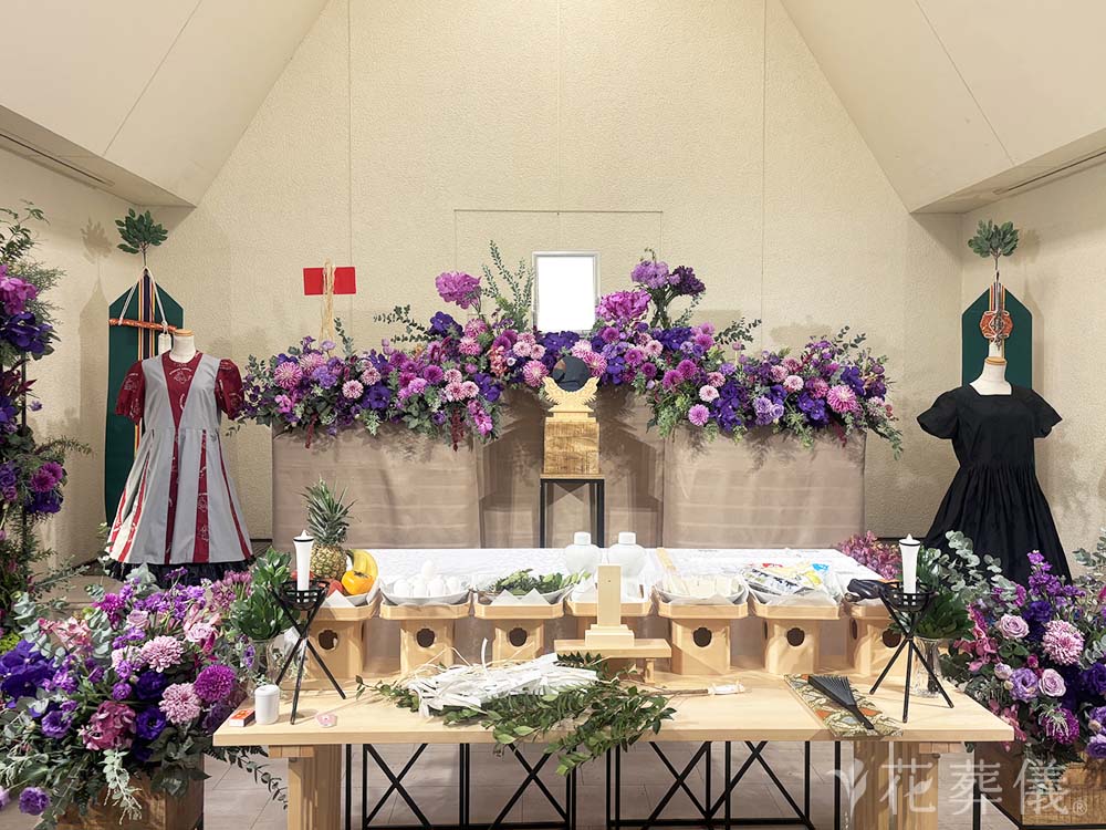 かわさき北部斎苑で葬儀を行ったお客様の祭壇写真01