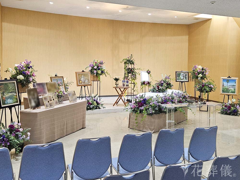 浦和斎場で葬儀を行ったお客様の祭壇写真02