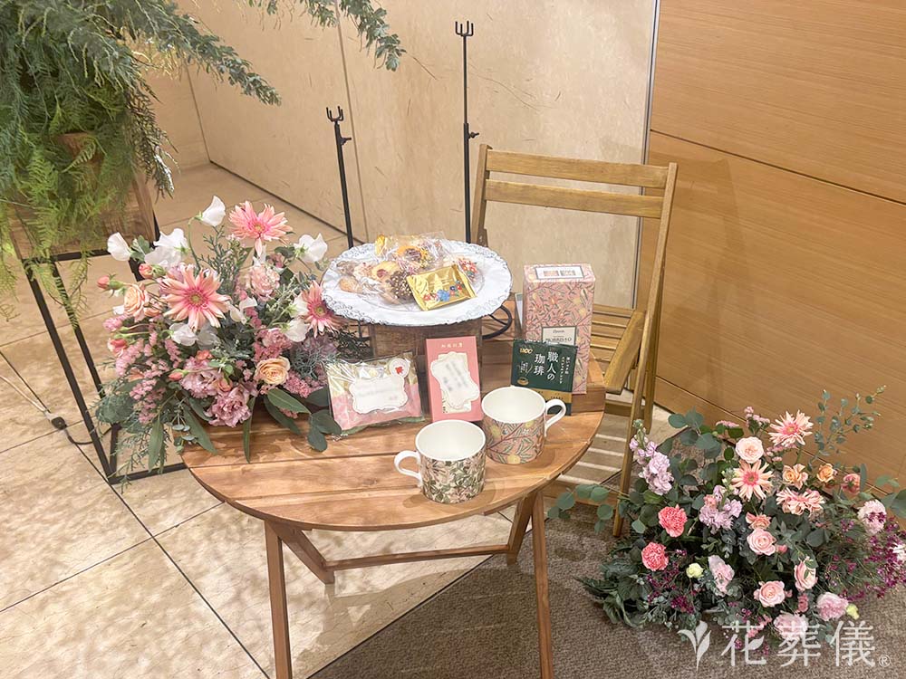 かわさき南部斎苑で葬儀を行ったお客様の祭壇写真03