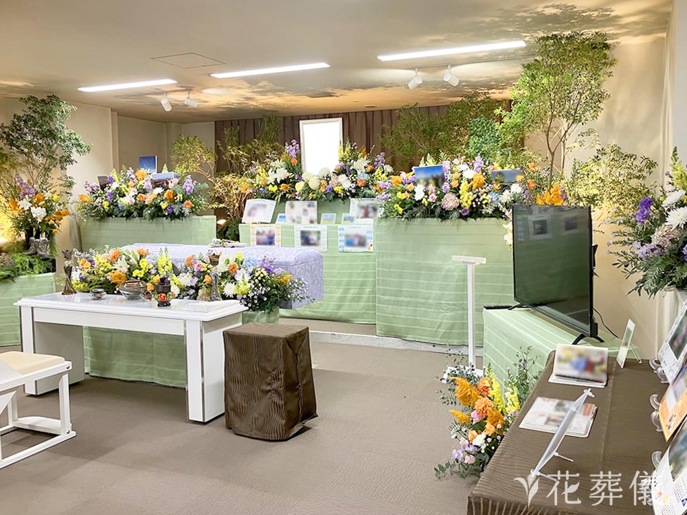 東松山斎場で葬儀を行ったお客様の祭壇写真01