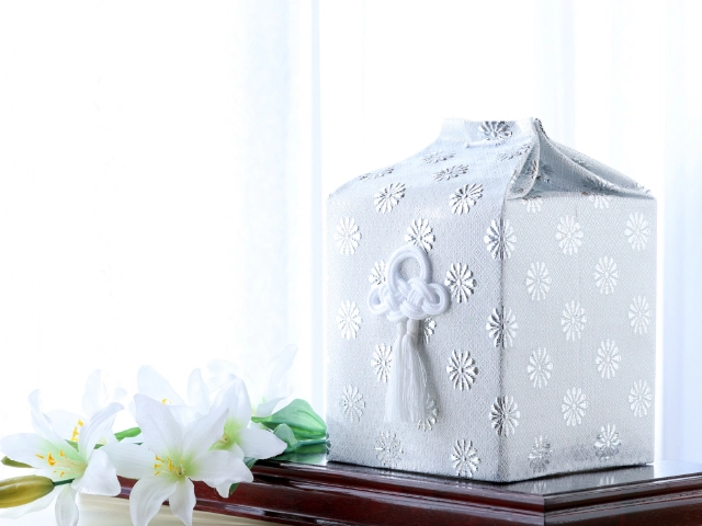 遺骨をお守りとして持っても大丈夫？