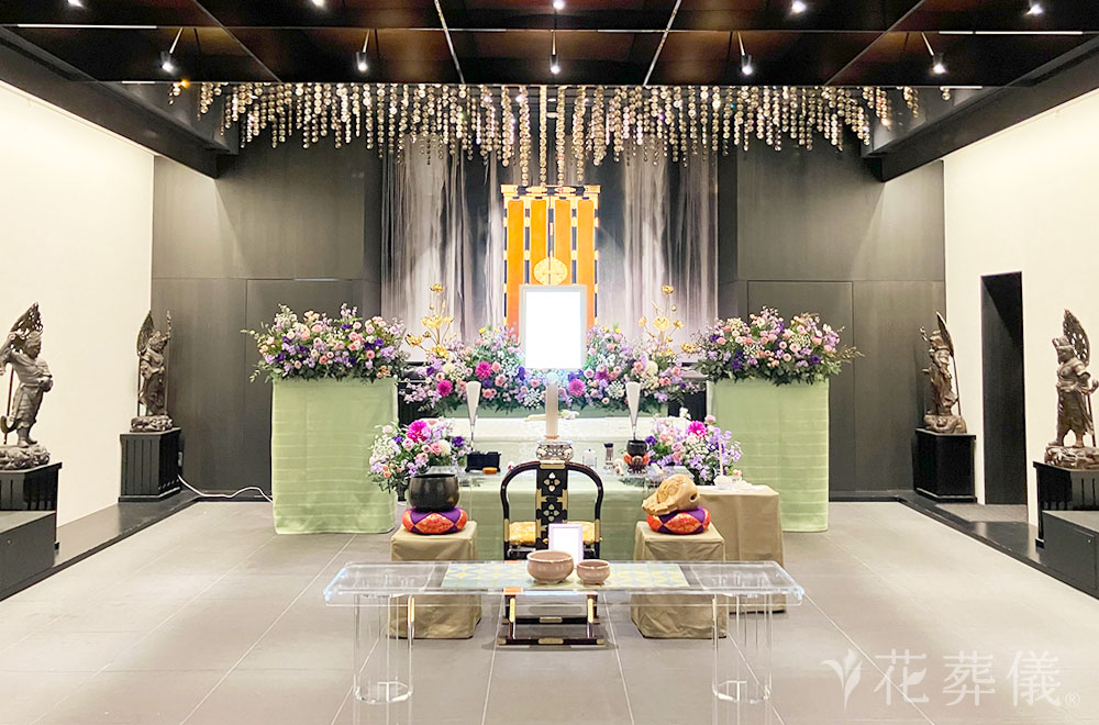 「水仙」の花祭壇