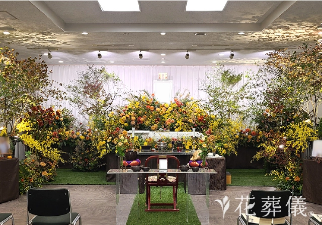 「今もそこに居るよう…」｜故人様らしさが細部まで詰まった祭壇02