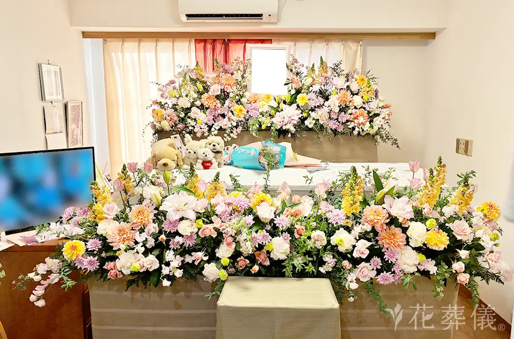 ここから一緒にの花祭壇