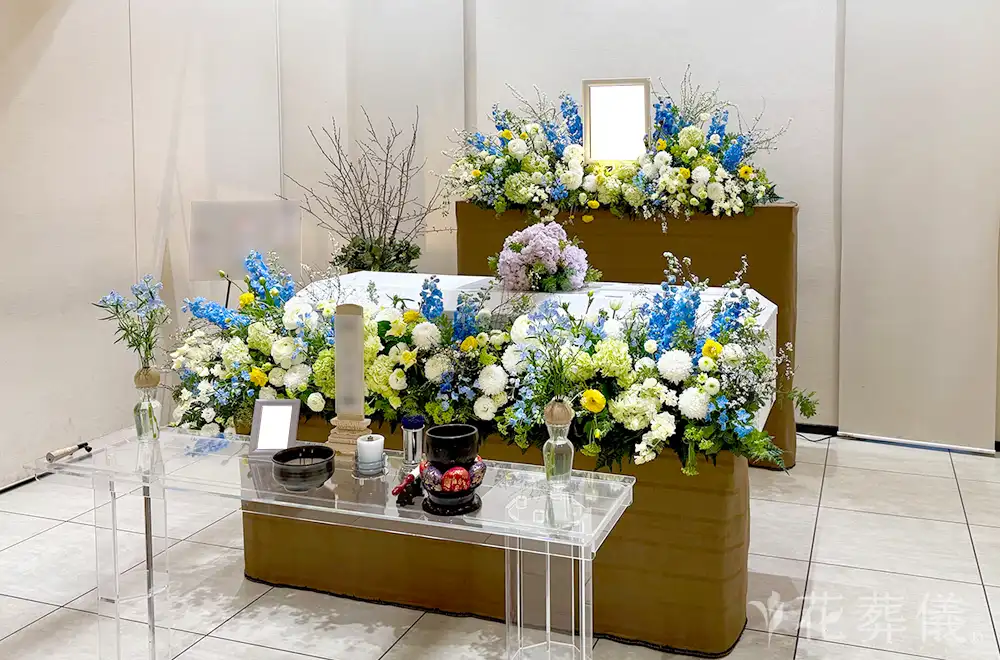 明るくさよならをの花祭壇