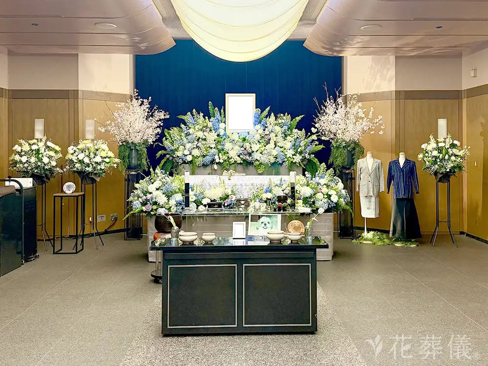 千葉市斎場で葬儀を行ったお客様の祭壇写真02