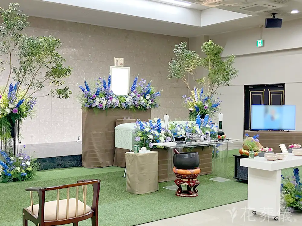 松戸市斎場で葬儀を行ったお客様の祭壇写真02