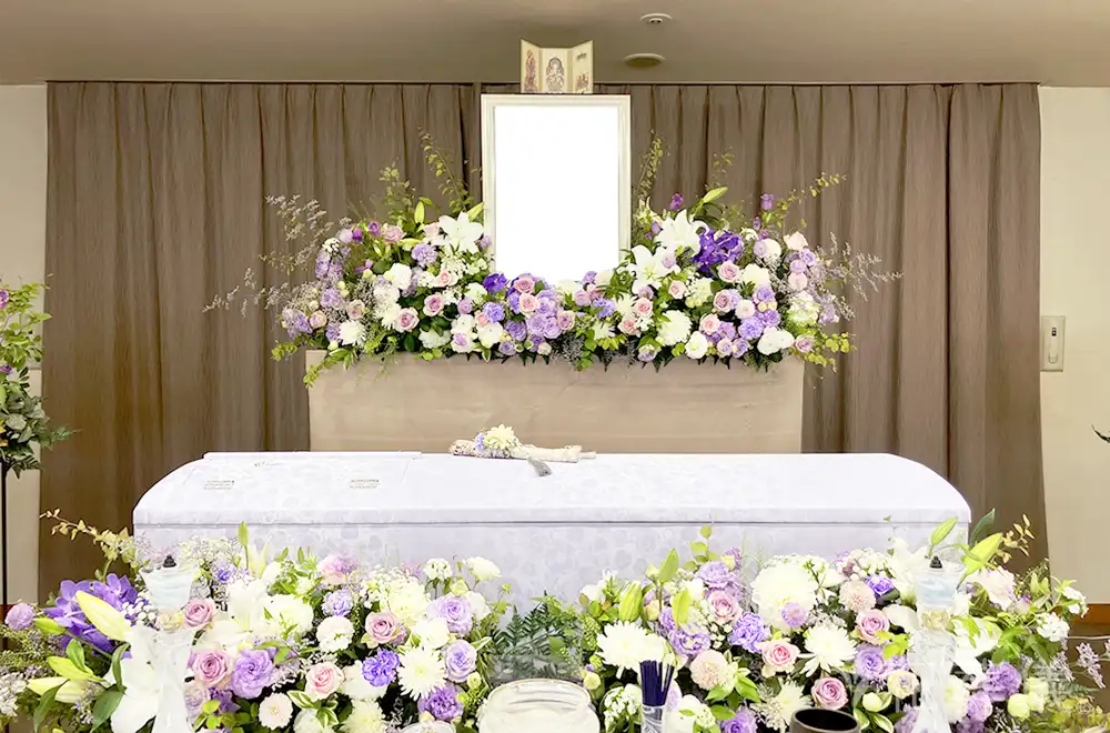ノーブル・エレガンス　　の花祭壇