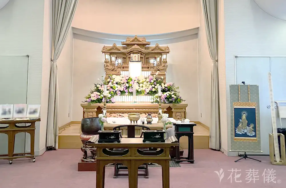 ヘリテージ・織りなす絆の花祭壇