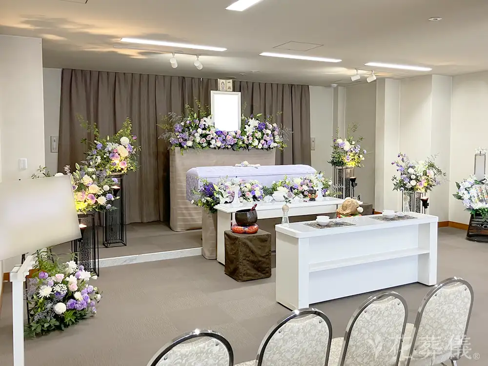 東松山斎場で葬儀を行ったお客様の祭壇写真01