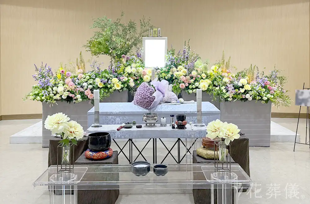 ラストステージ 〜思い出のメロディ〜の花祭壇