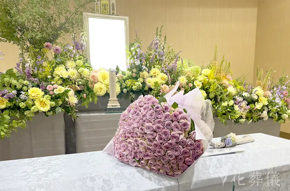 ラストステージ 〜思い出のメロディ〜の花祭壇