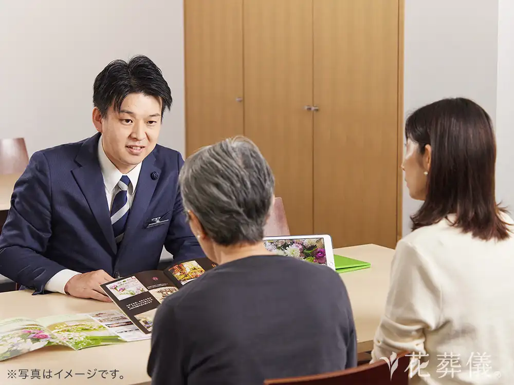かわさき南部斎苑で葬儀を行ったお客様の祭壇写真01